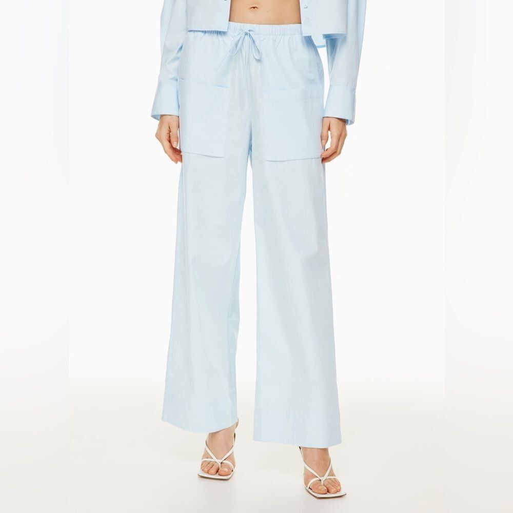 Aritzia Babaton System Poplin Pant Light Blue Women's Wide-Leg Pants size Small